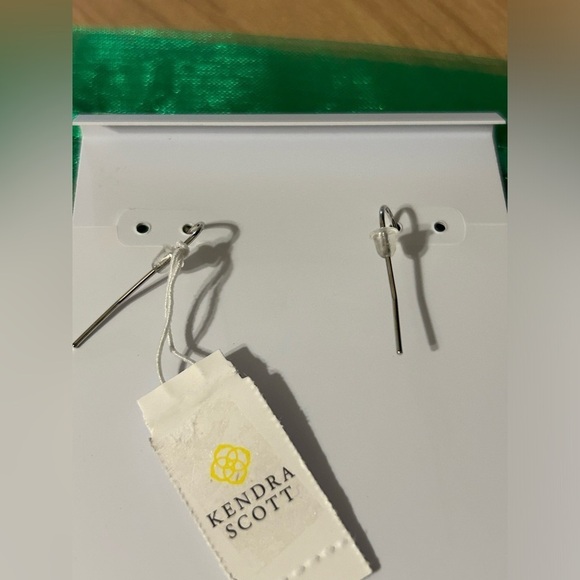 Kendra Scott Lee Earrings Silver Pink Watercolor Drusy NWT - Picture 3 of 6